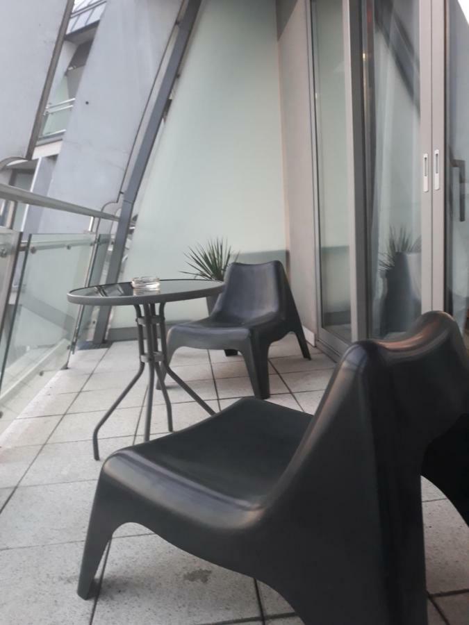 Apartament Onyx Познань Экстерьер фото
